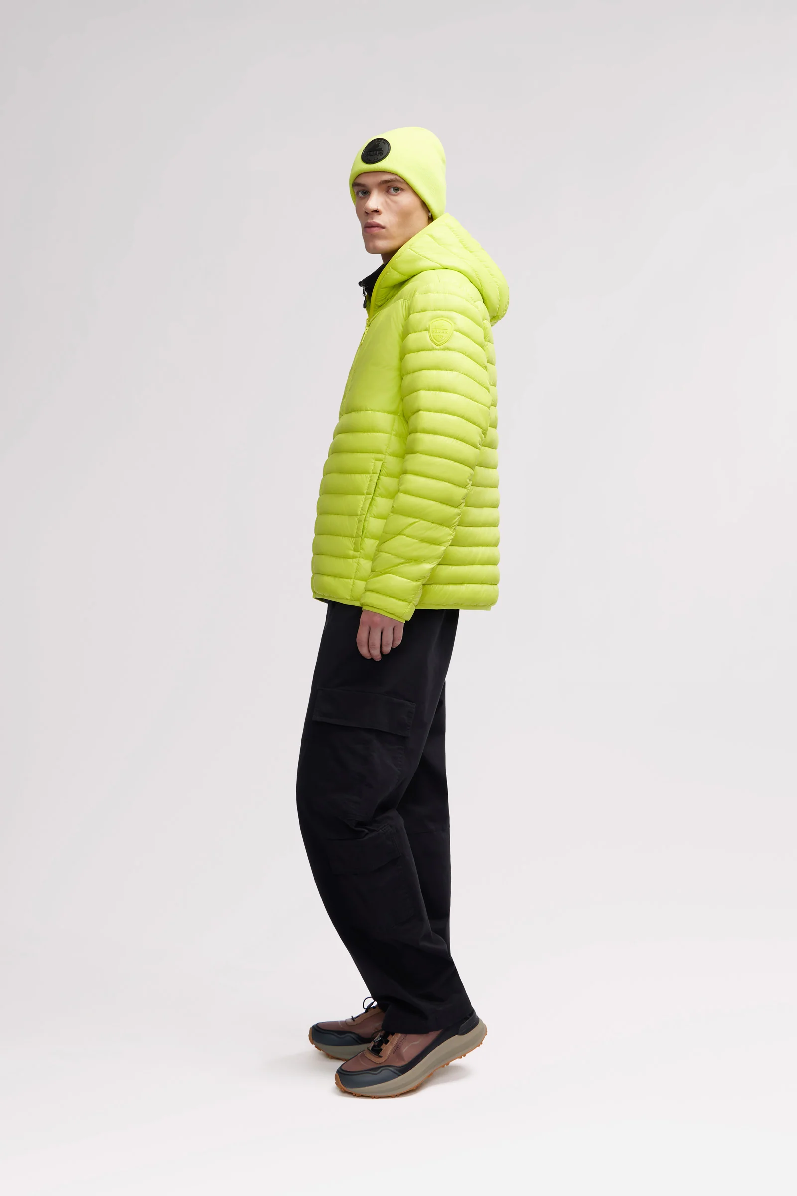 Adriel Men's Lightweight Packable Puffer - Image 11