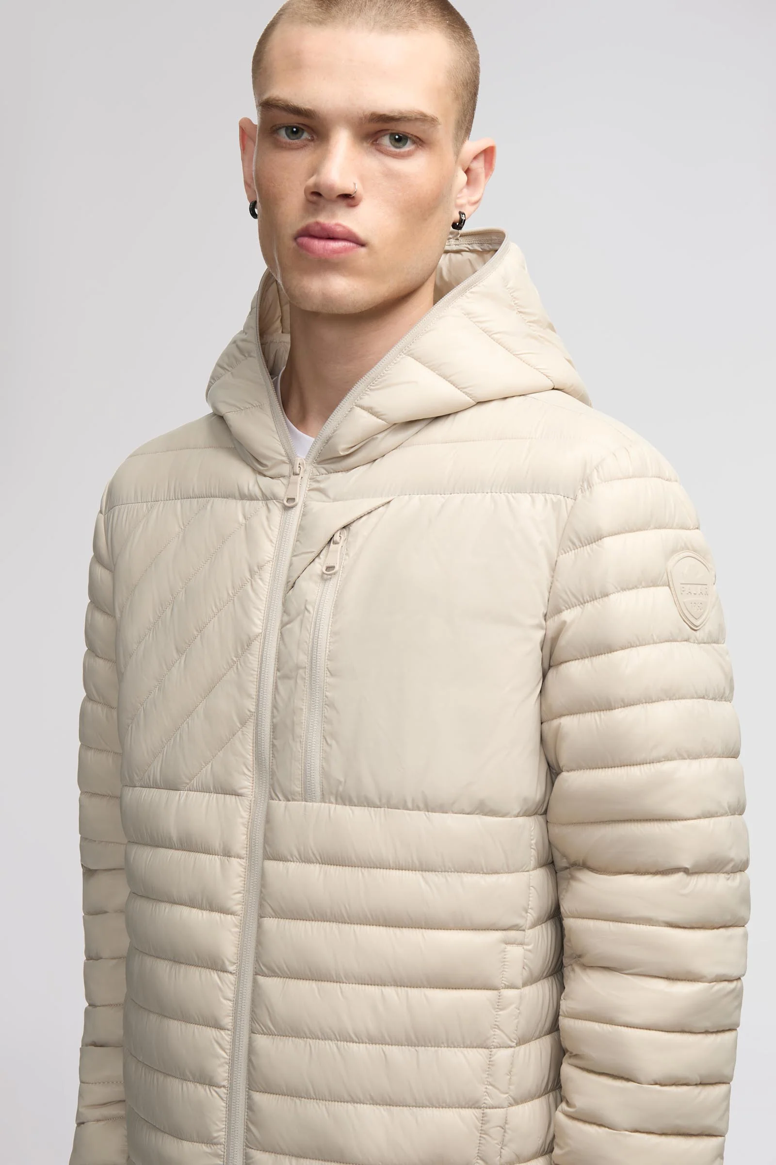 Adriel Men's Lightweight Packable Puffer - Image 32
