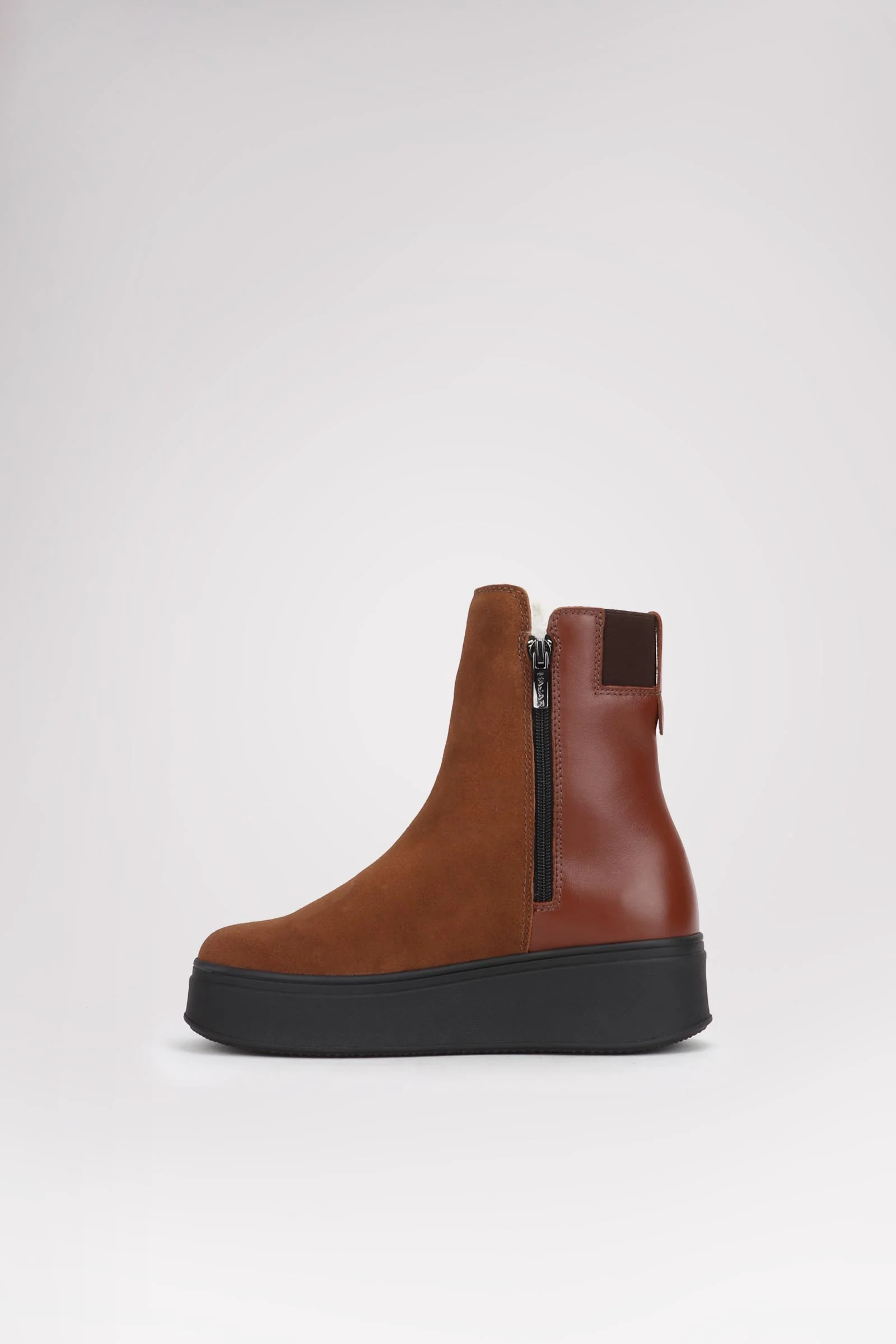 Atlantic M Women's Heritage Boot - Image 9