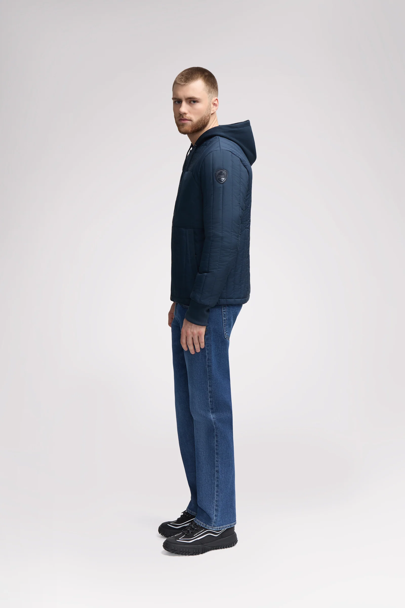 Carnelian Men's Quilted Shacket - Image 11