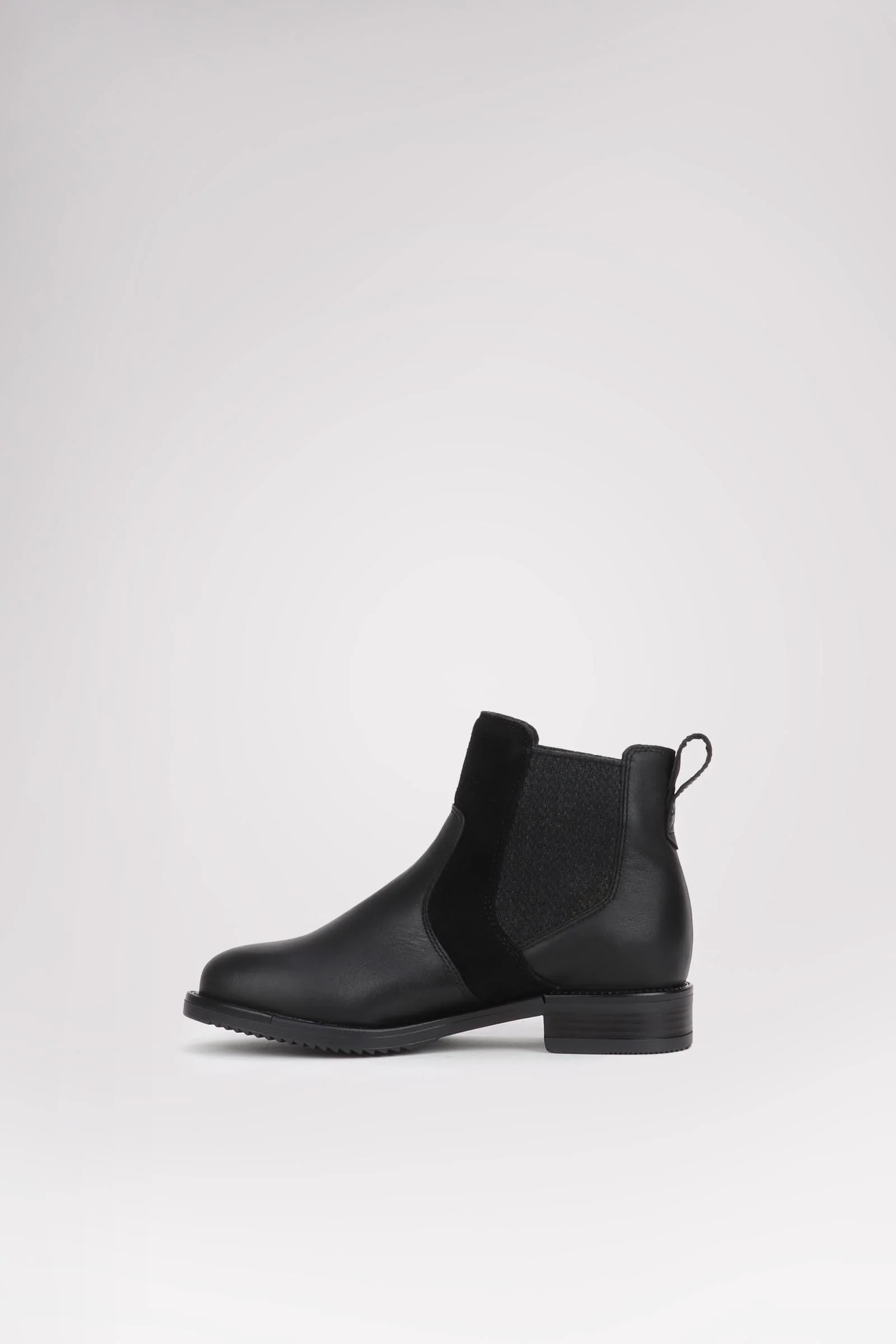 Chelsea Women's Heritage Pull-Up Boot - Image 3