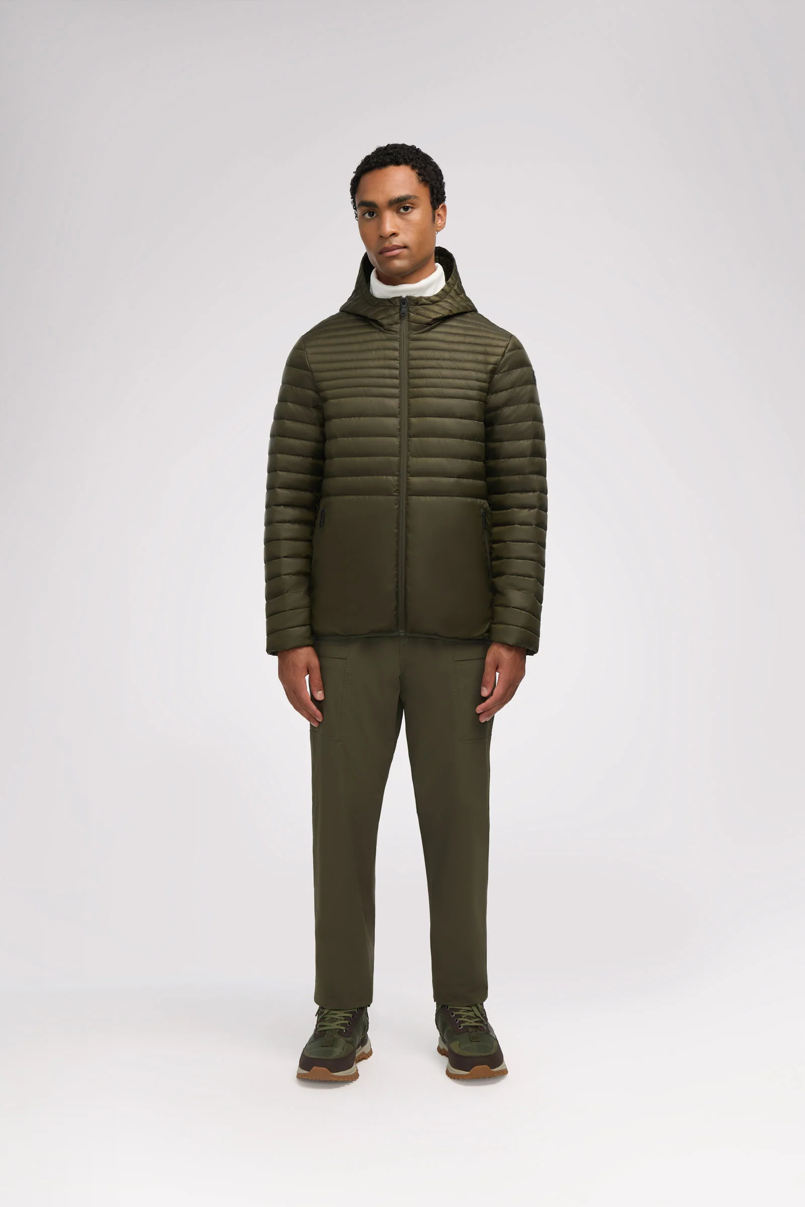 Eriksson Men's Lightweight Packable Puffer - Image 22