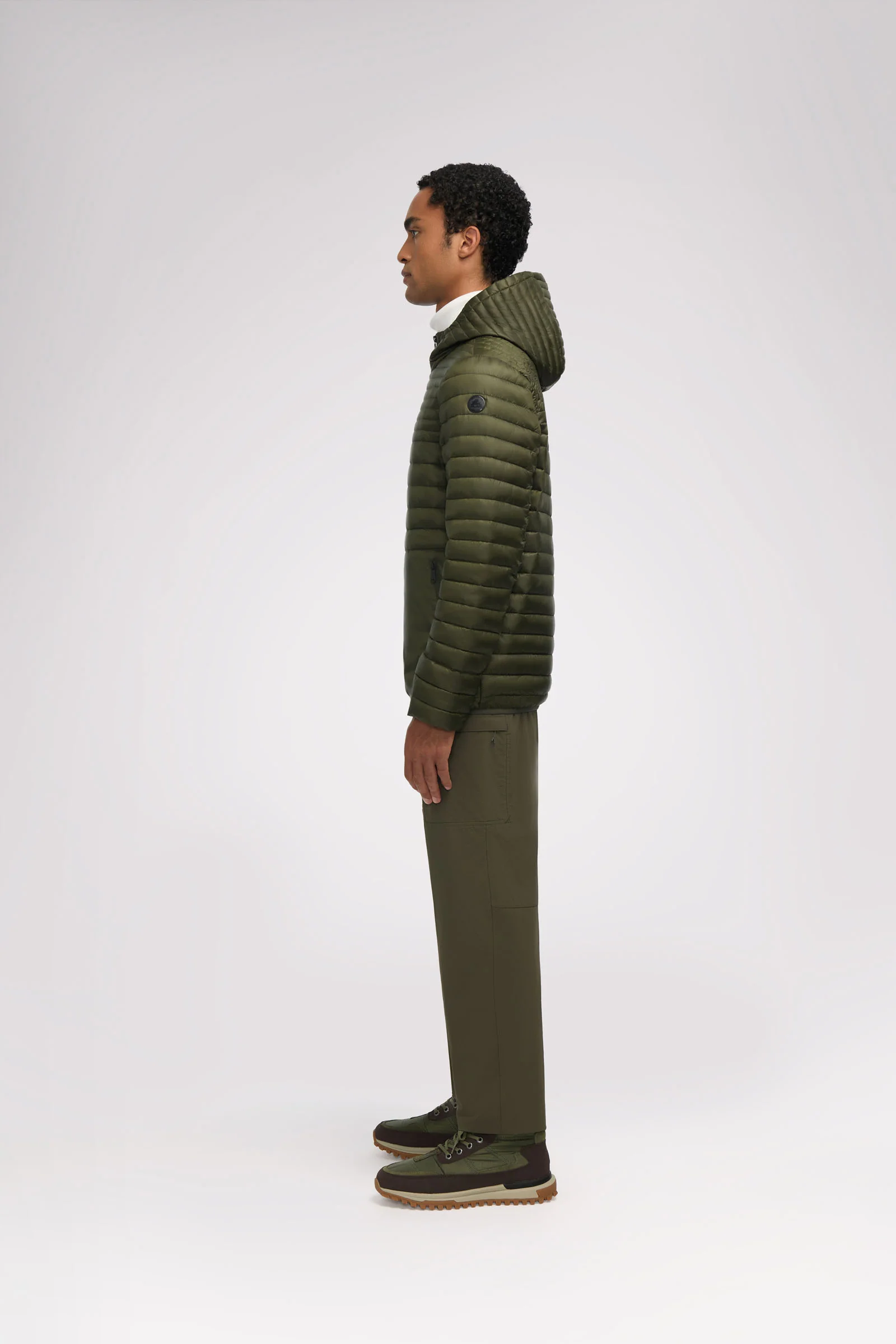 Eriksson Men's Lightweight Packable Puffer - Image 25