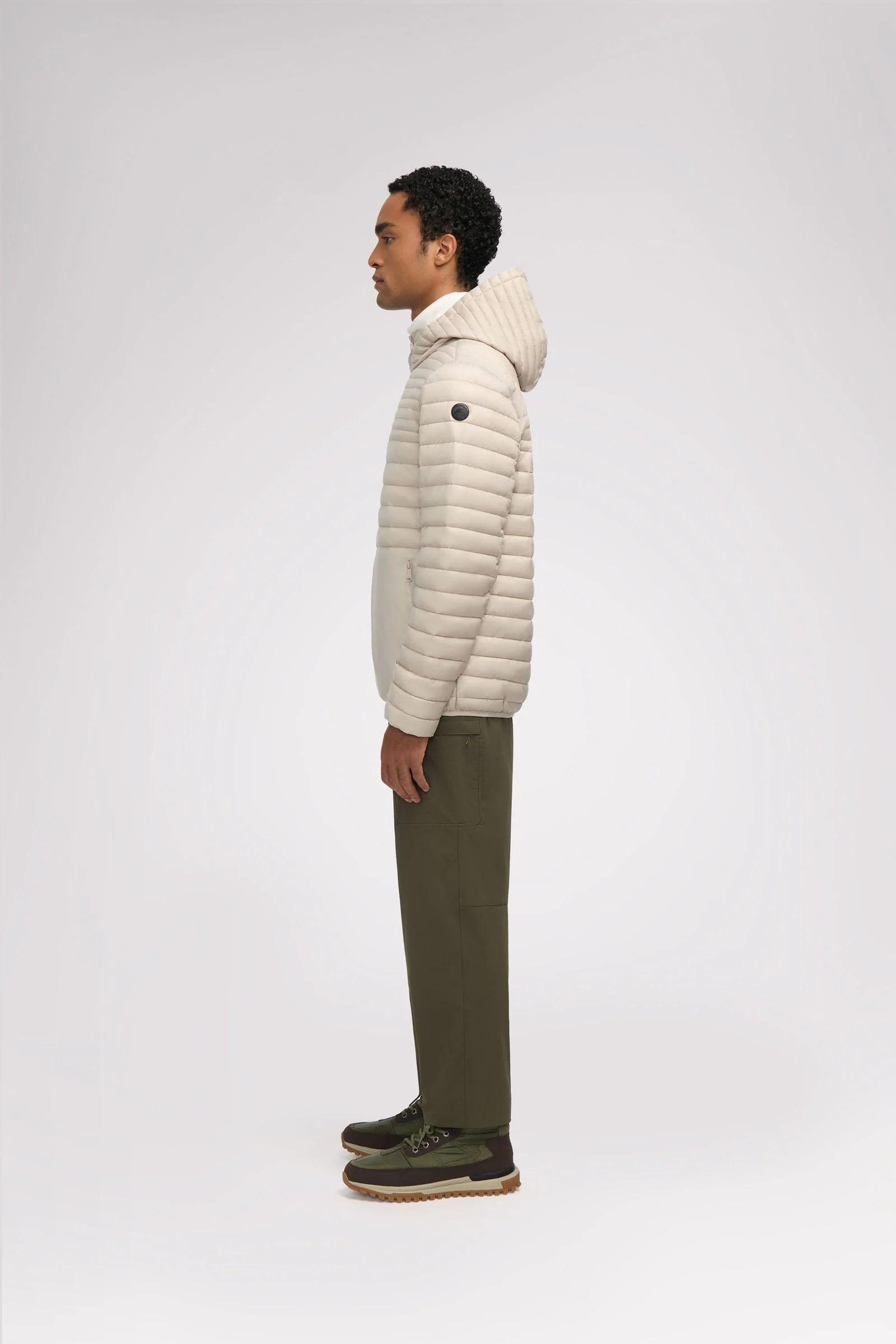Eriksson Men's Lightweight Packable Puffer - Image 39