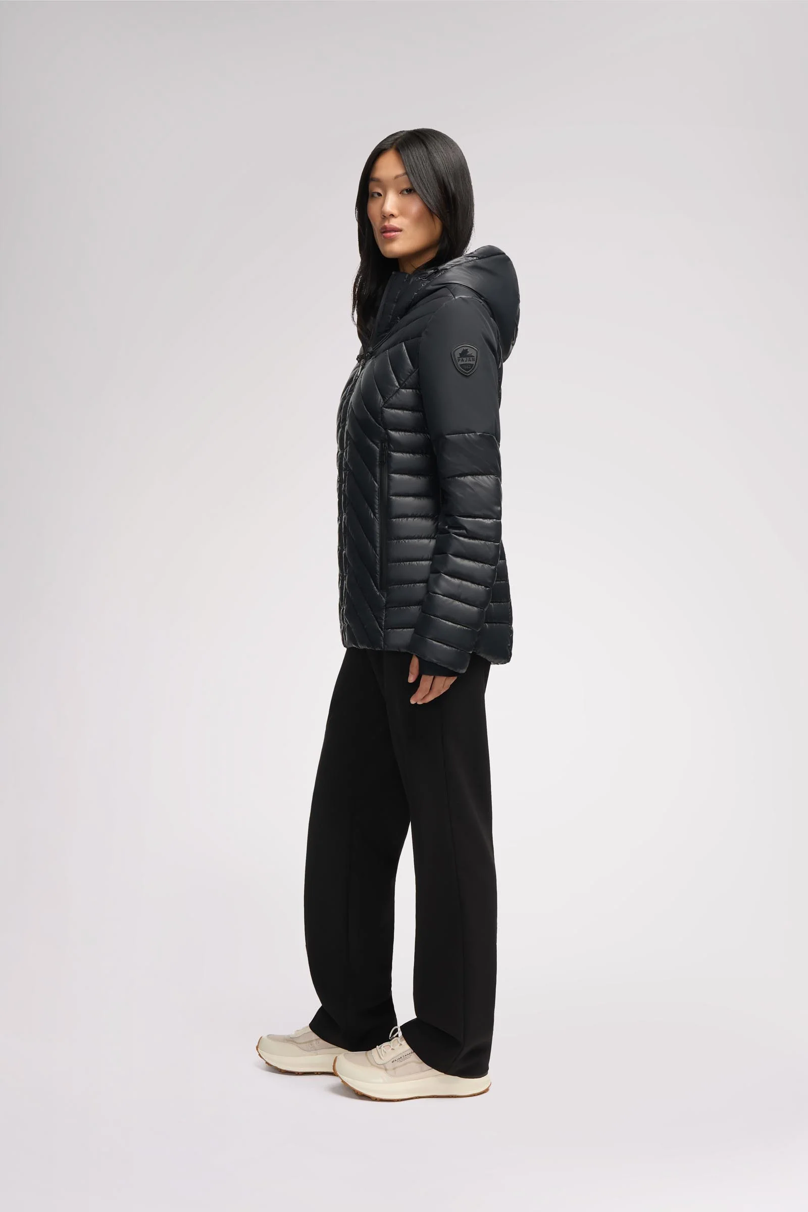Esmay Women's Lightweight Packable Puffer - Image 11