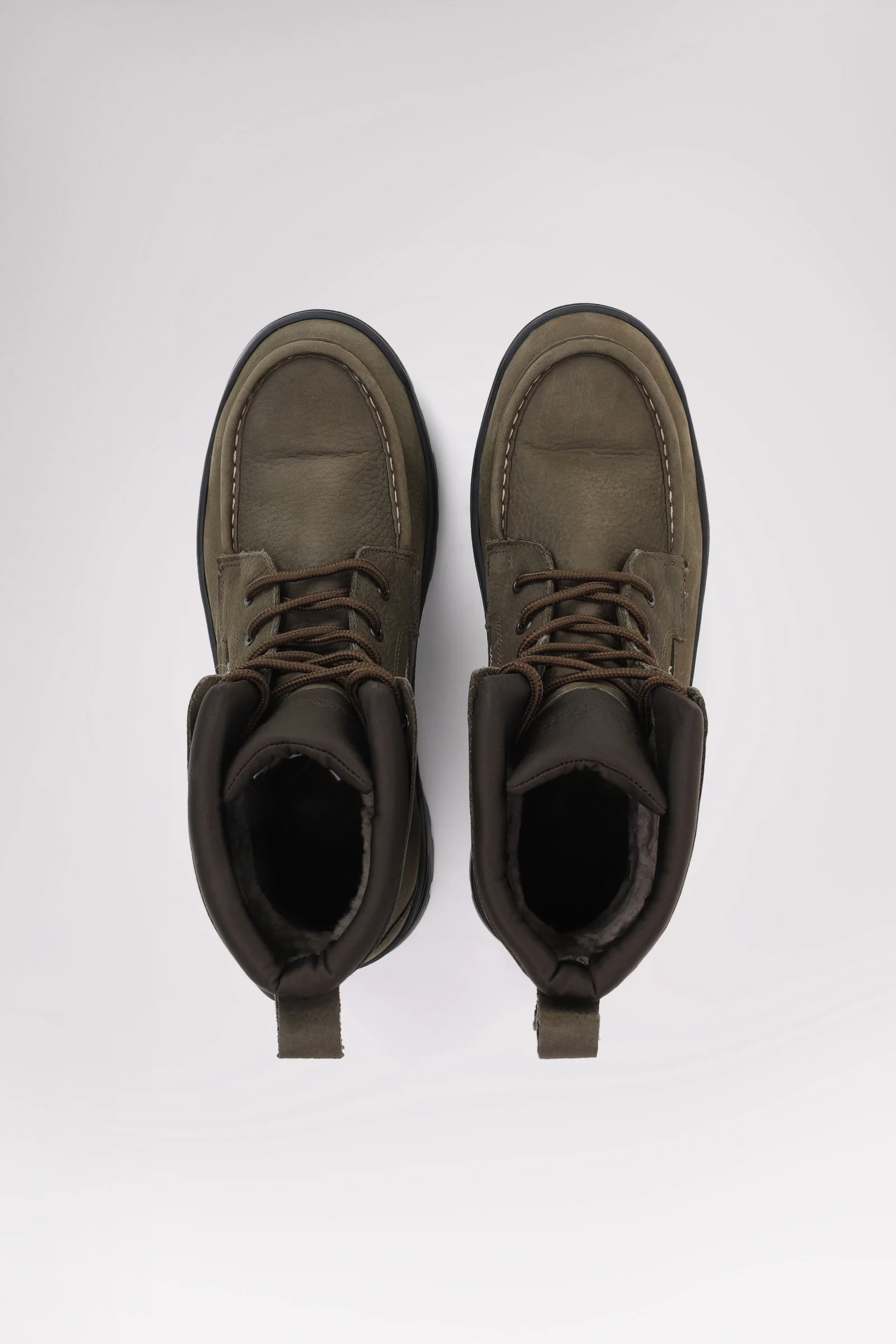 Gallard Men's Heritage Boot w/ Ice Gripper - Image 11