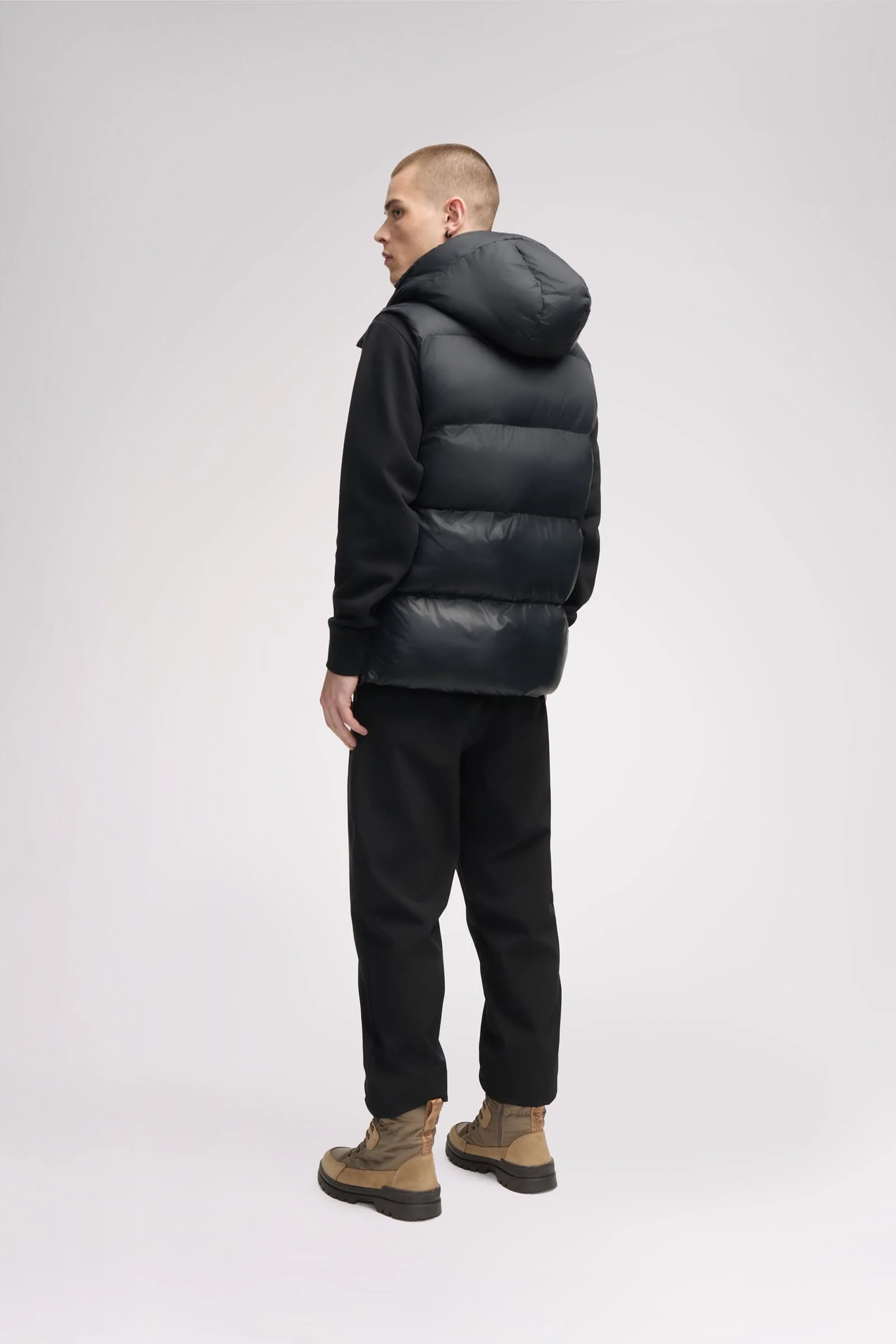 Hyeon Men's Vest - Image 19