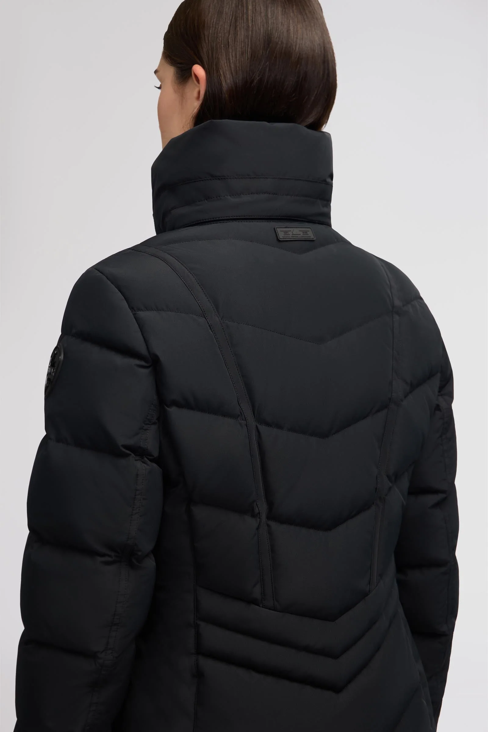 January Women's Quilted Puffer w/ Faux Fur - Image 20