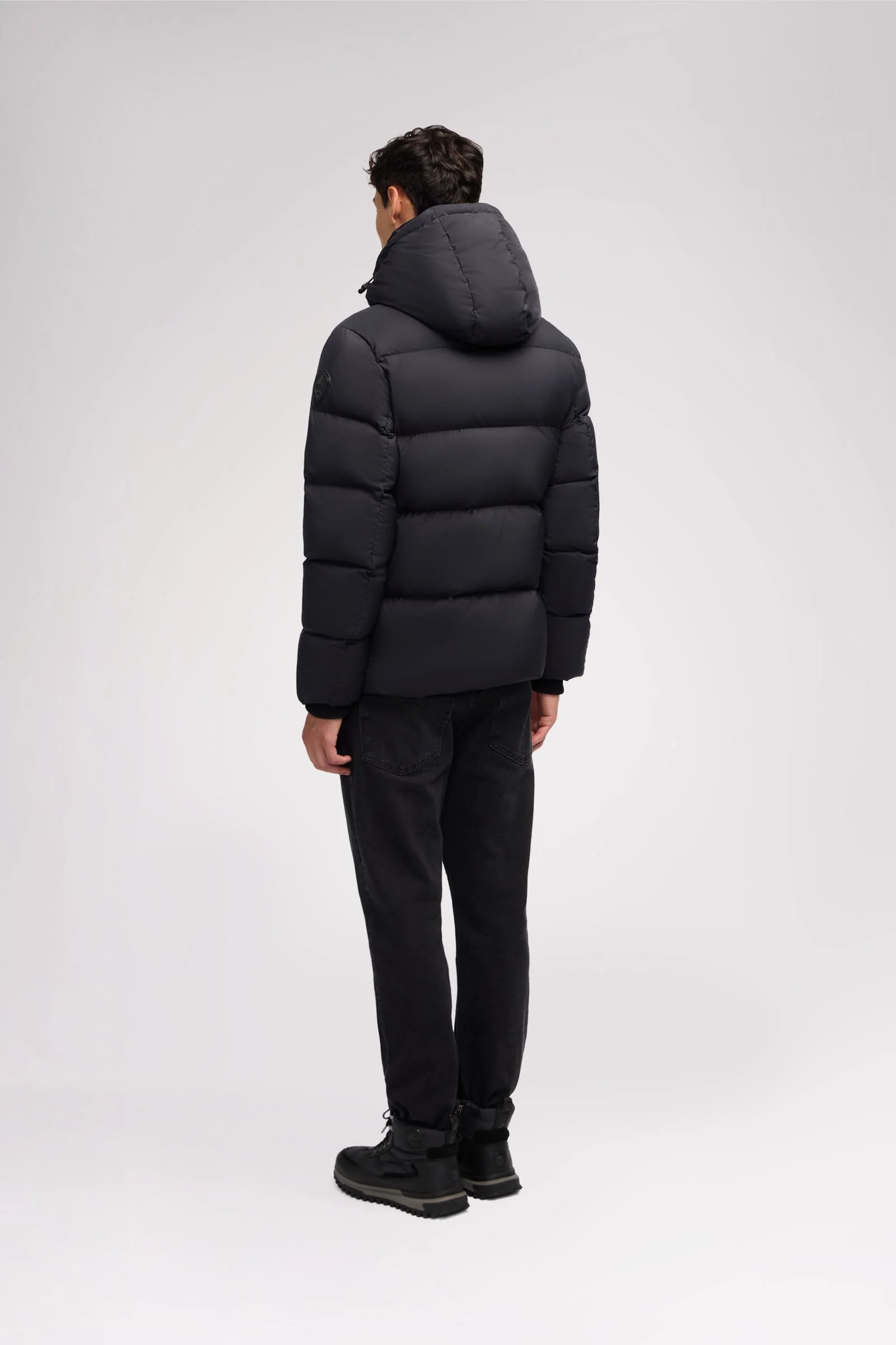 Jericho Men's Puffer w/ removable hood - Image 5