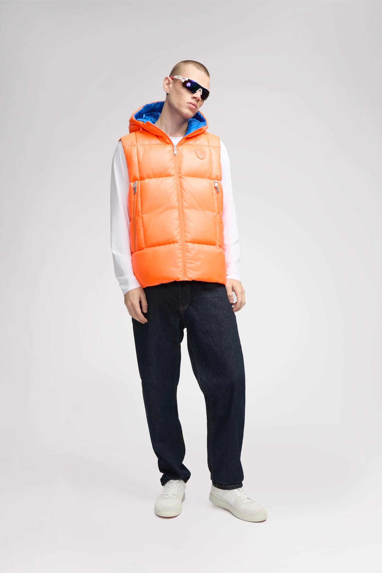 Kirian Men's Reversible Puffer Vest - Image 17