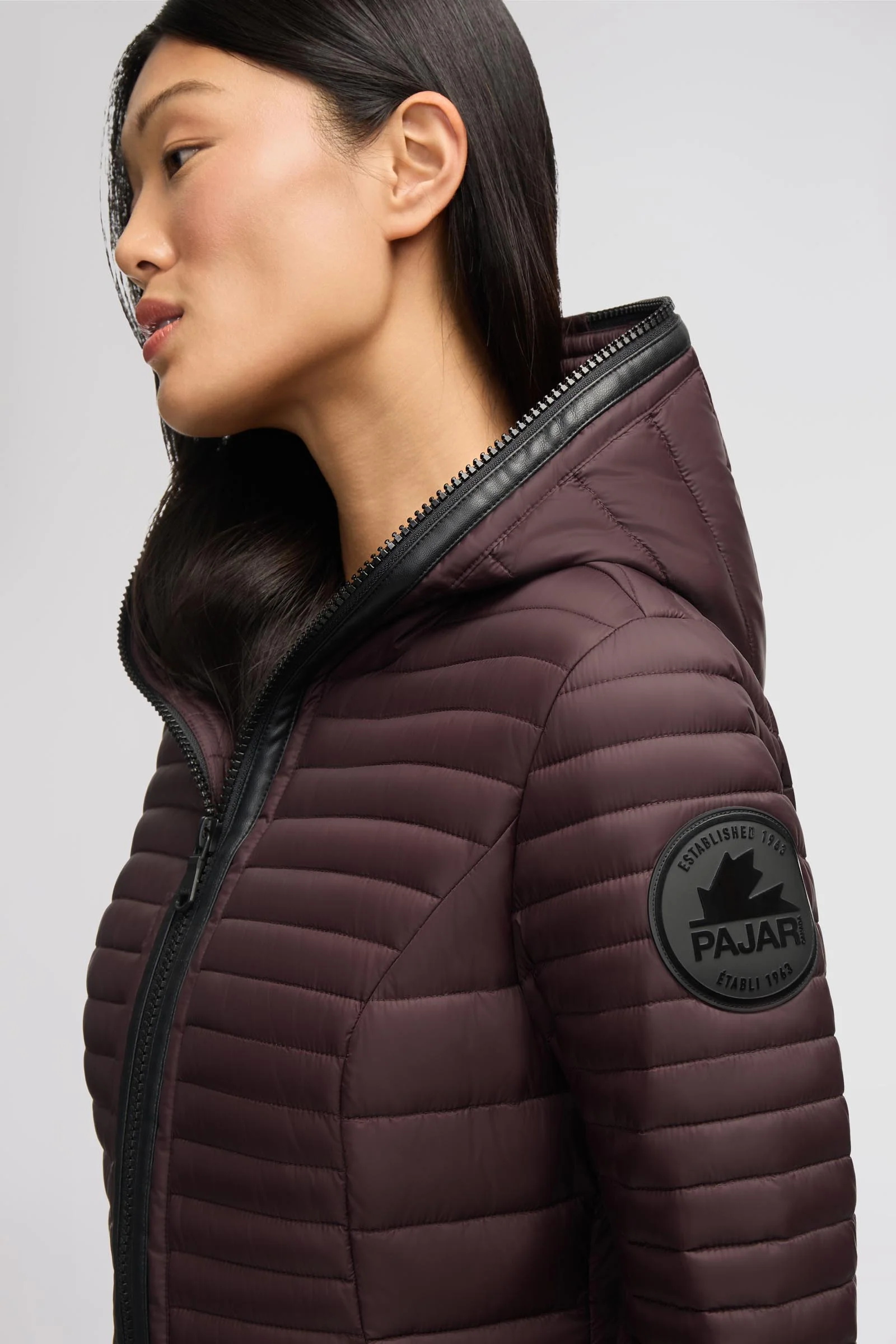 Lyvien Women's Lightweight Packable Puffer - Image 12