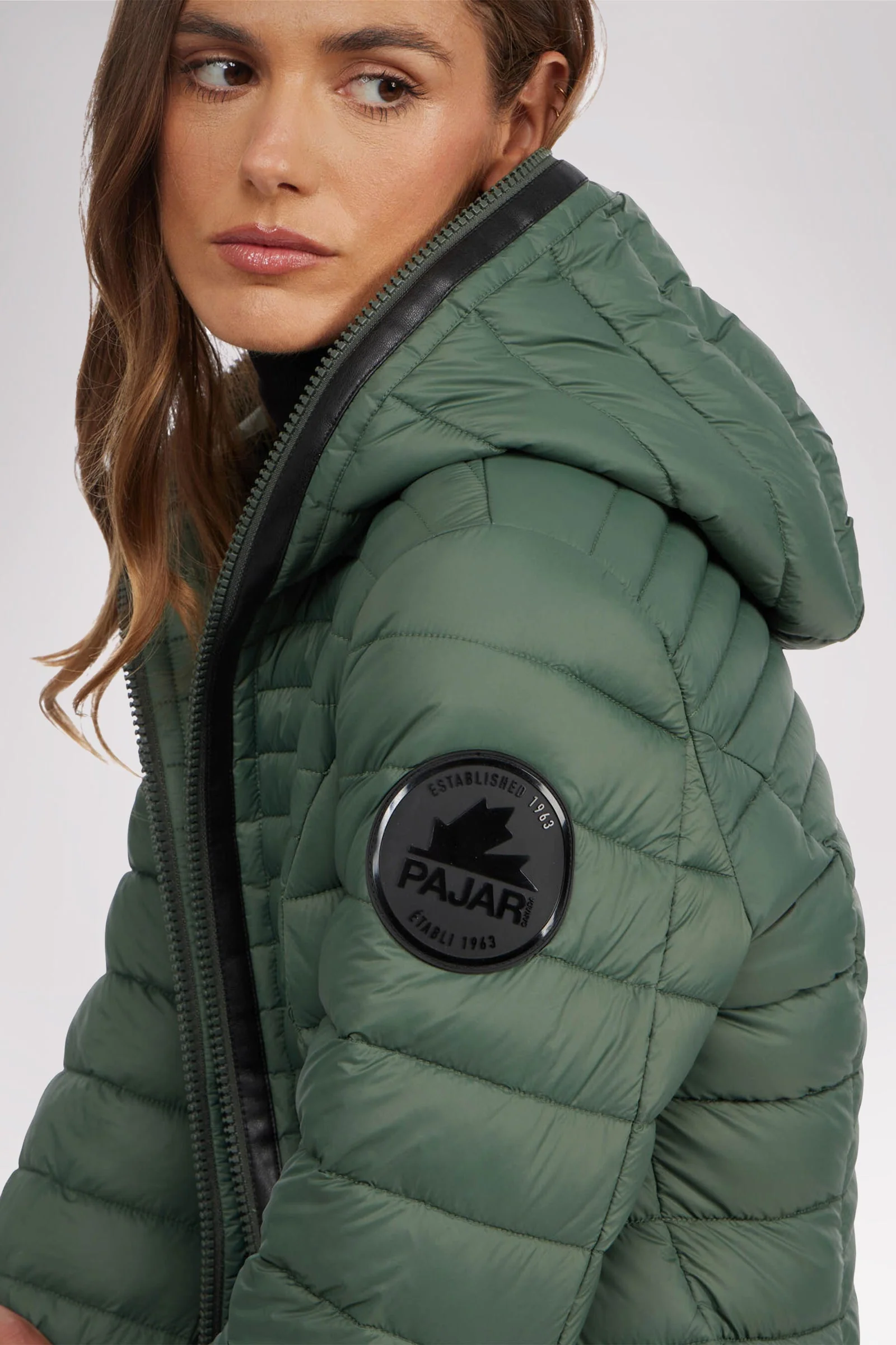 Lyvien Women's Lightweight Packable Puffer - Image 39