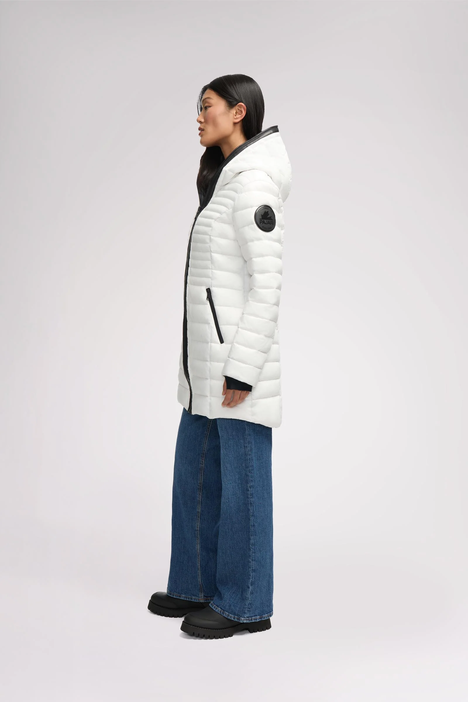 Lyvien Women's Lightweight Packable Puffer - Image 4