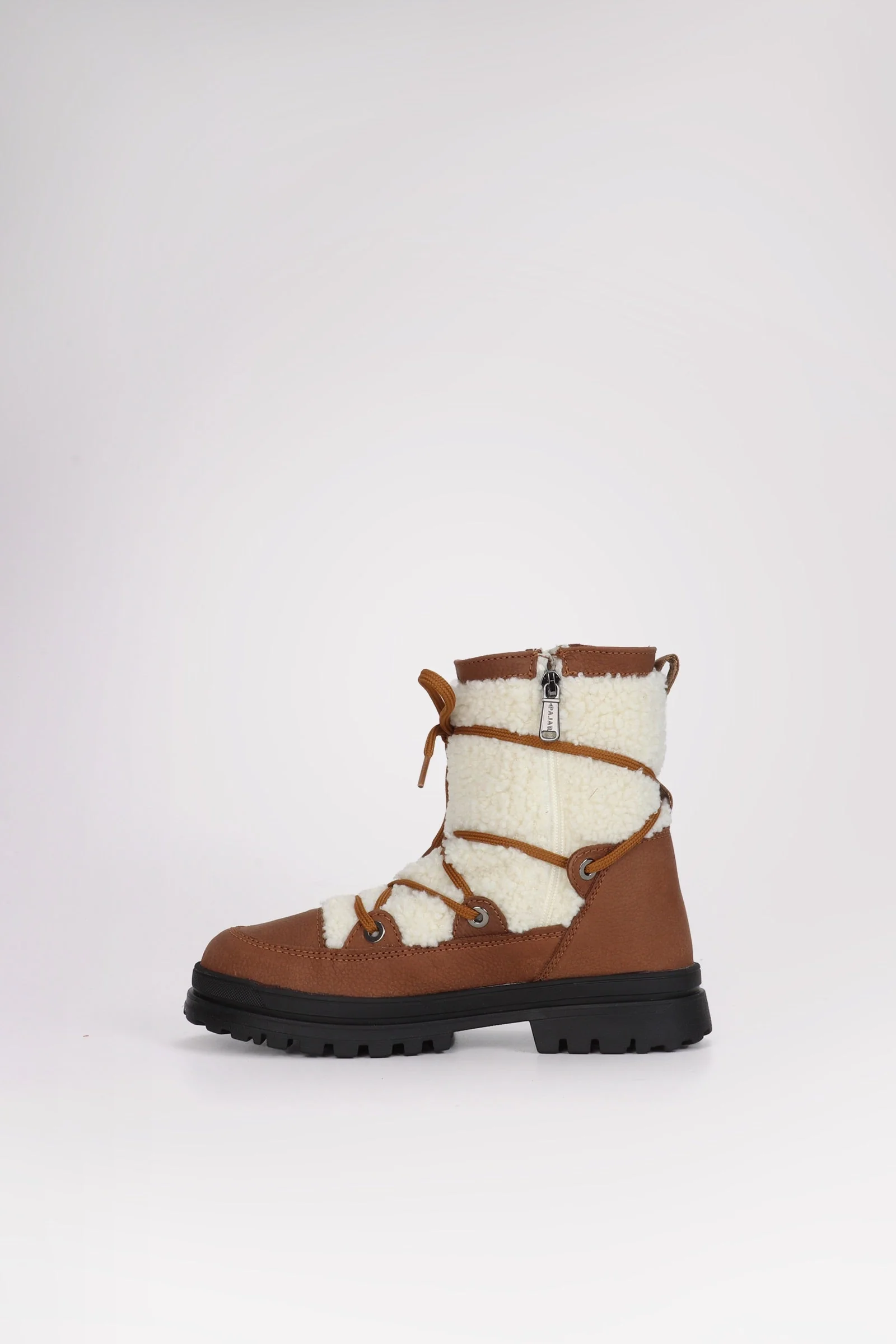Maxine Women's Zip Boot w/ Ice Gripper - Image 4