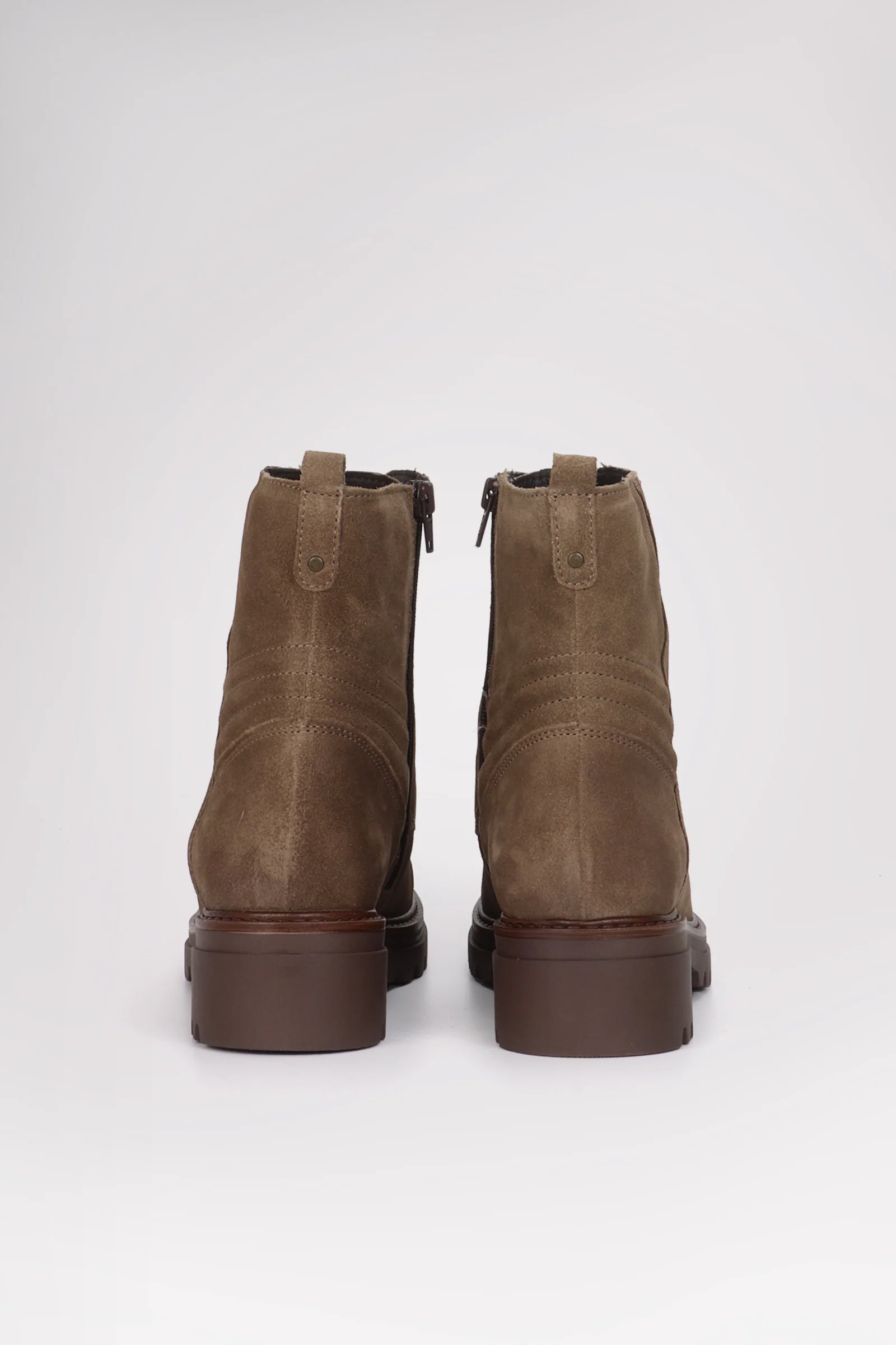 Monterey Women's Lace Up Boot - Image 12