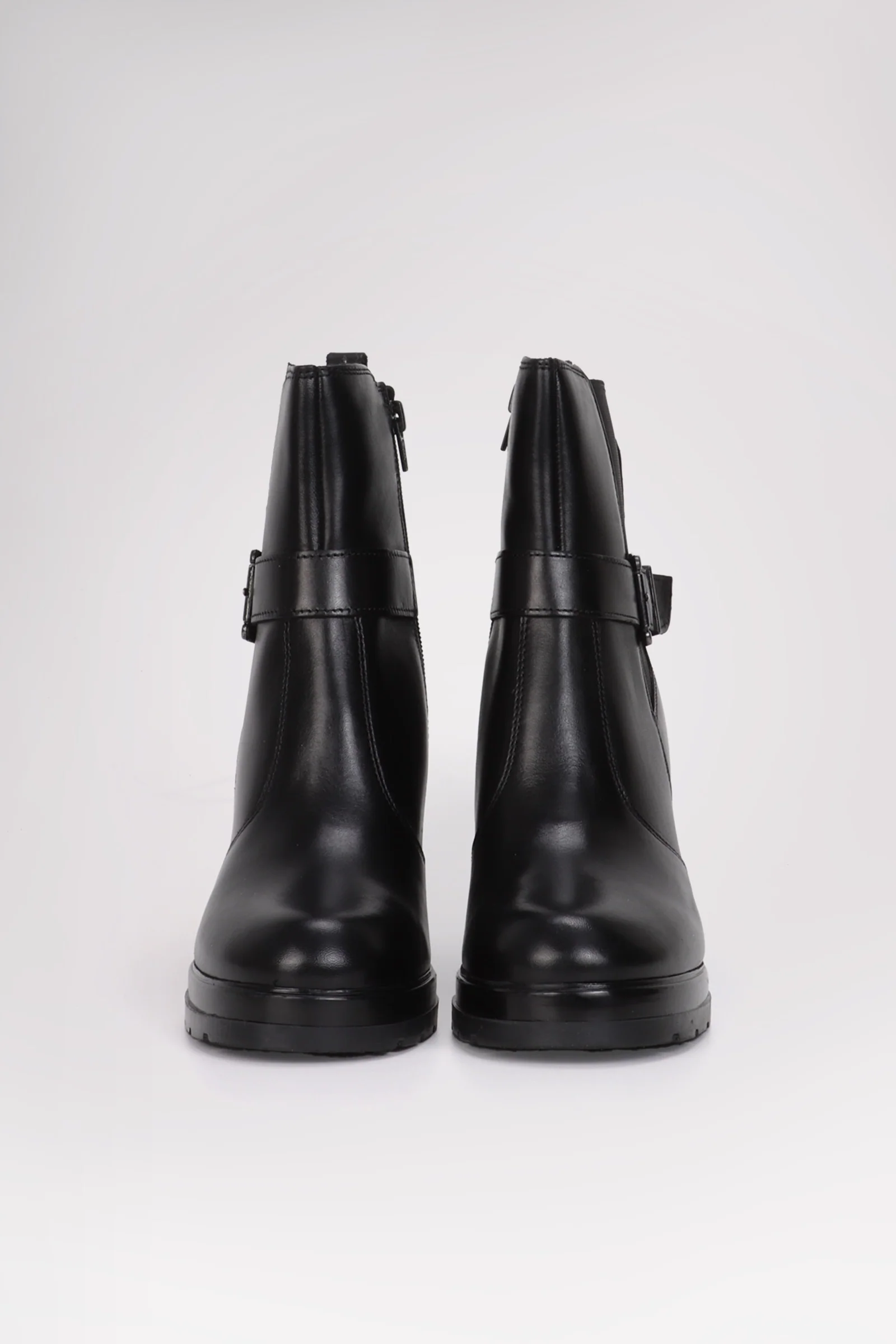 San Remo Women's Side Zip Boot - Image 10