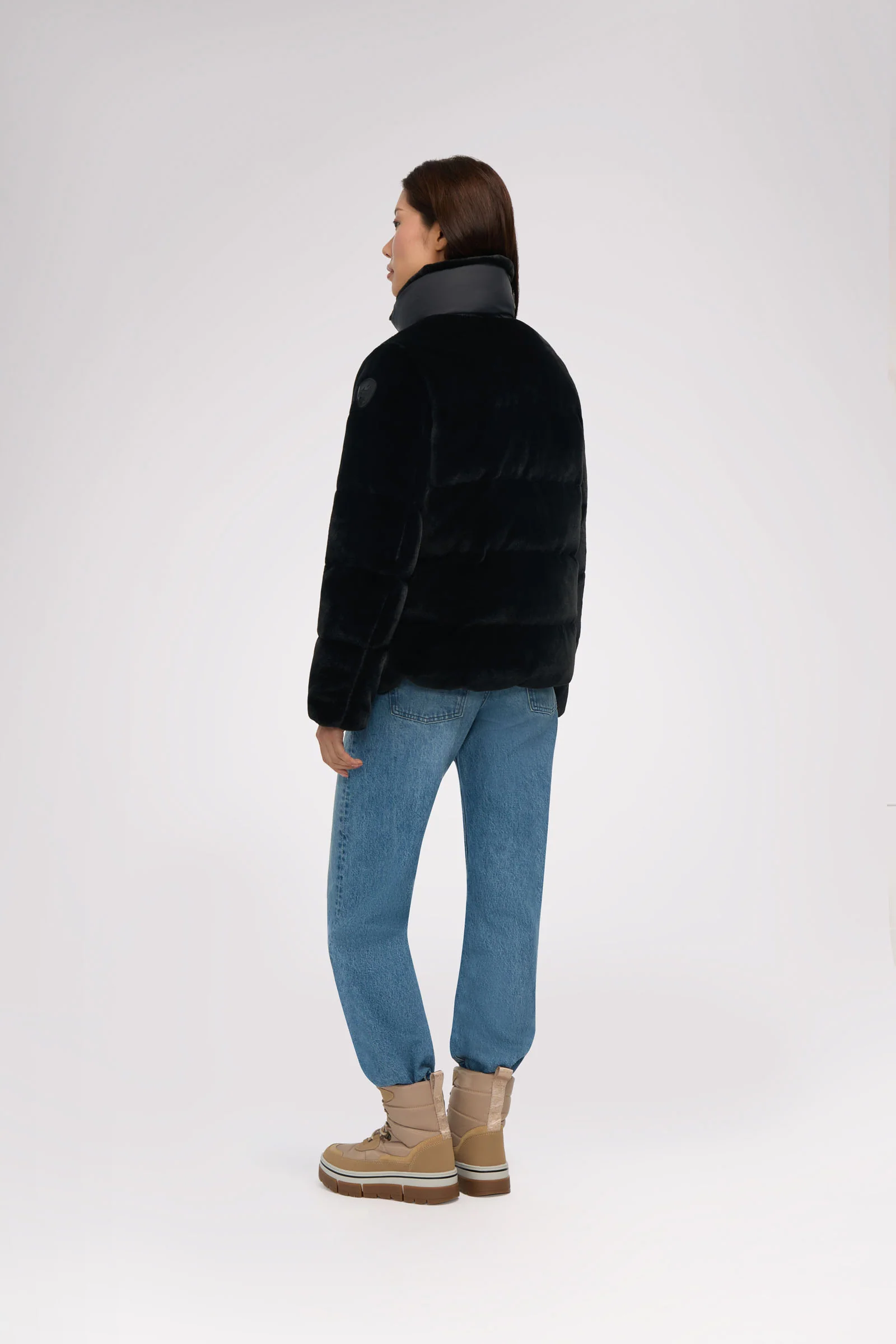 Vanita Women's Boxy Reversible Puffer - Image 19