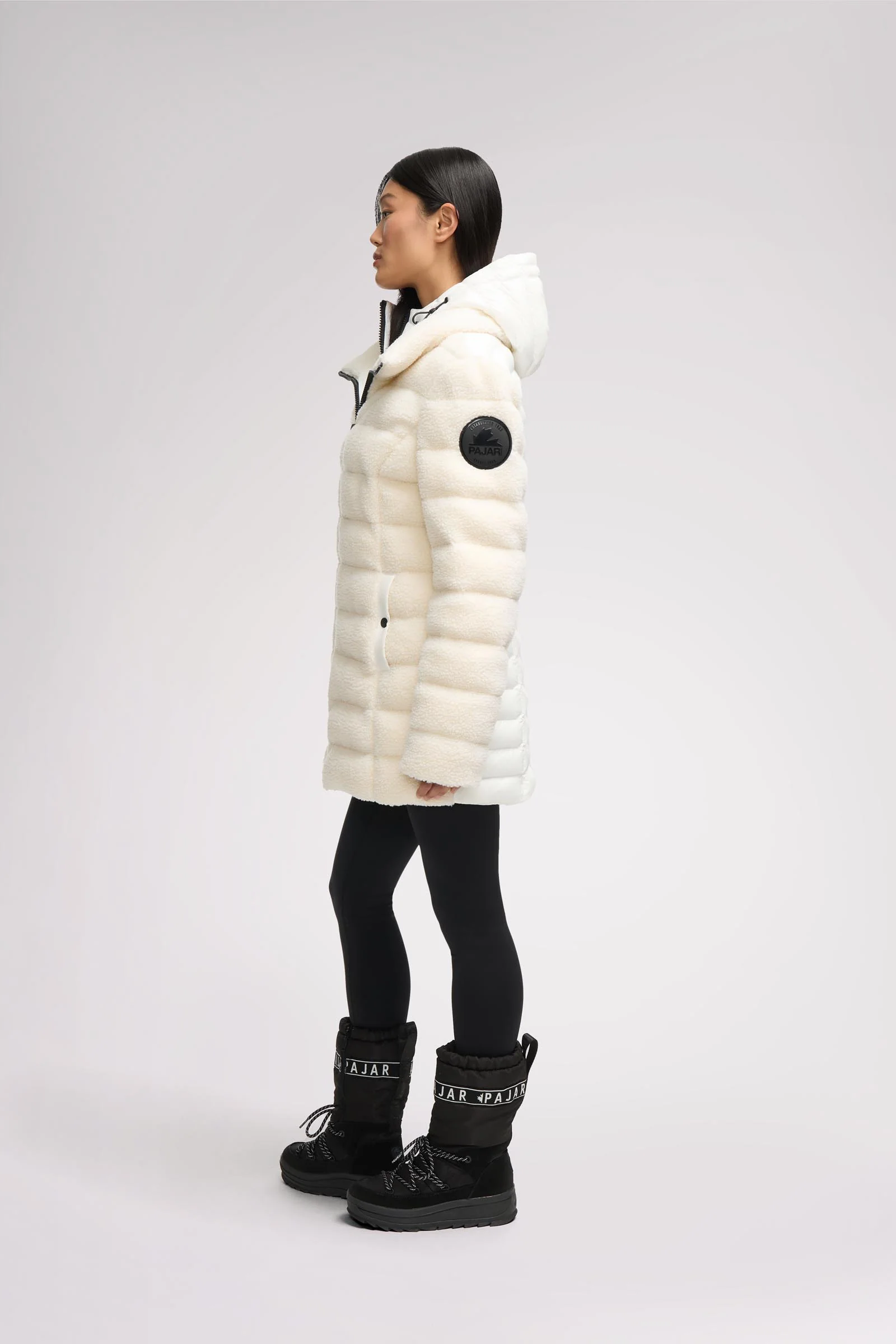 Yvaine Women's Lightweight Puffer - Image 4