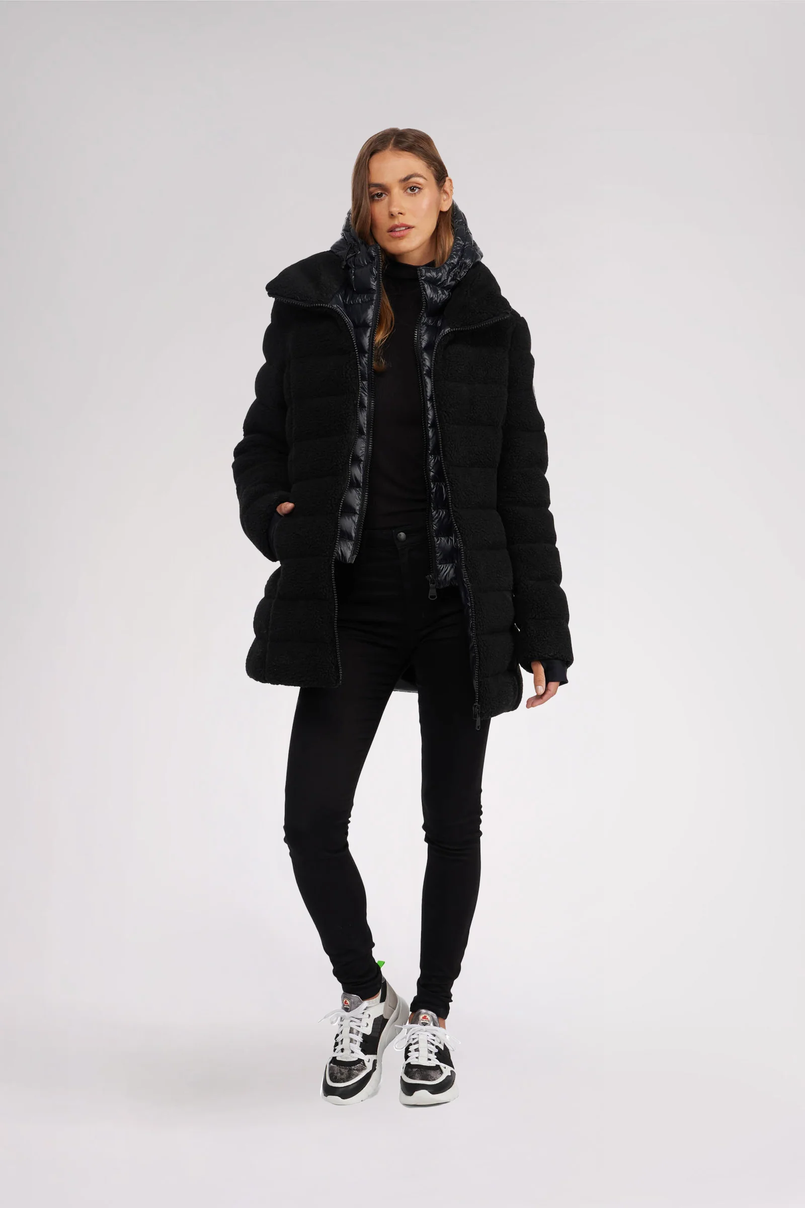 Yvaine Women's Lightweight Puffer - Image 7
